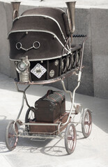 old fashioned stroller