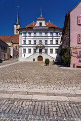 Fototapeta na wymiar Historisches Rathaus in Iphofen, Landkreis Kitzingen, Unterfranken, Bayern, Deutschland