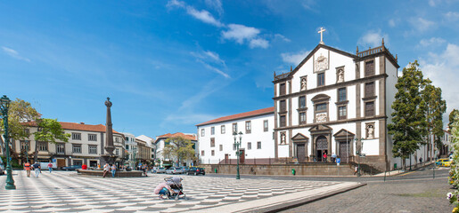 Fototapeta na wymiar church inFunchal (in Portuguese Igreja do Colégio de Praça do Município de Funchal) Madeira island Portugal