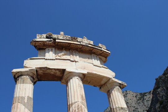 Delfos Santuario de Atenea Pronaia 3
