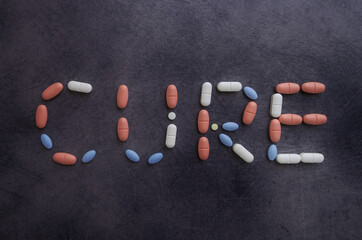 Pills lettering- napis z tabletek- cure
