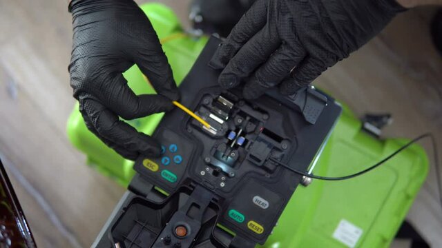 fiber optic cable splice machine