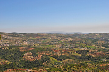 Fototapeta na wymiar Panoramic view of surroundings of the Ajloun castle in Jordan