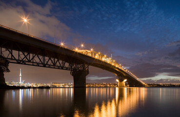 Obraz na płótnie Canvas Harbour Bridge, Auckland, New Zealand