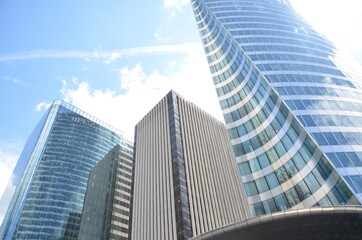 Fototapeta na wymiar the modern district of la defense in paris, france, with its modern skyscrapers