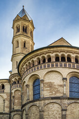 Fototapeta na wymiar Basilica of the Holy Apostles, Cologne, Germany