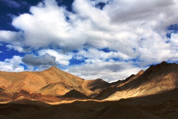 Naklejka na ściany i meble Beautiful mountains of Ladakh region in India.