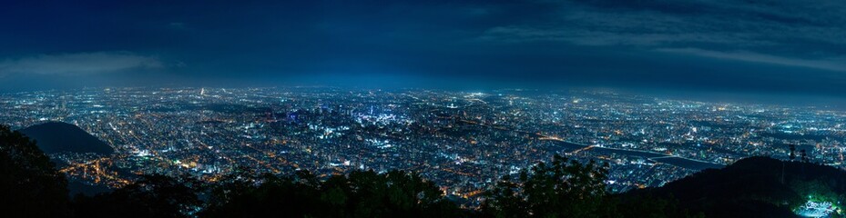 Fototapeta na wymiar パノラマ・札幌市の夜景 / 札幌市藻岩山山頂より撮影