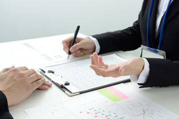 ビジネスイメージ―ミーティング・コンサルティング