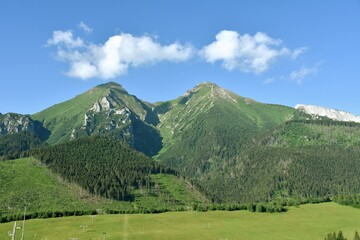 Tatry Wysokie, Słowacja, góry w Europie, Tatransky Narodny Park, lato w górach - obrazy, fototapety, plakaty