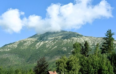 Tatry Wysokie, Słowacja, góry w Europie, Tatransky Narodny Park, lato w górach - obrazy, fototapety, plakaty