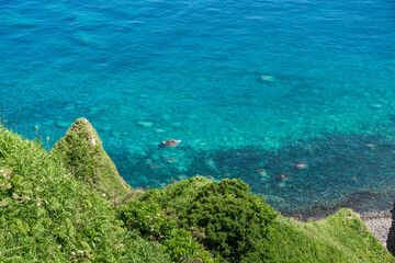 夏の晴れた日の神威岬 / 北海道 積丹町の観光イメージ