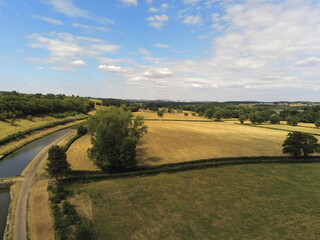 Canal du nivernais en Bourgogne, vue aérienne