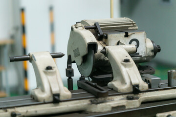 Machine part with pneumatic equipment and hydraulic system, electric part and a mechanical device for manufacturing in the industrial factory