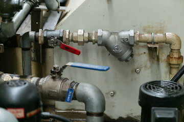 Machine part with pneumatic equipment and hydraulic system, electric part and a mechanical device for manufacturing in the industrial factory