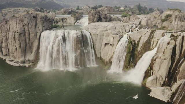 Majestic Shoshone Falls Idaho USA. Aerial View of Waterfalls on Overcast Day, 4K panning Drone Shot in Twin Falls