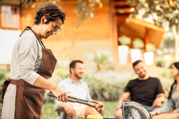 Churrasco em família ao ar livre