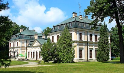Sieniawa, Rudka, Park, Pałac, Zamek, Architektura, Zabudowa, Pałacyk, Las, Drzewo