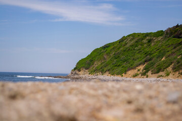 Fototapeta na wymiar beach and rocks in the summer