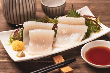 スルメイカの刺身