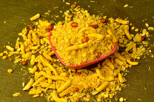 Indian snacks khatta mitha chivda