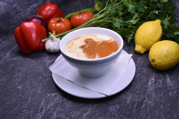 Işkembe Çorbasi, iskembe, Kuttelsuppe