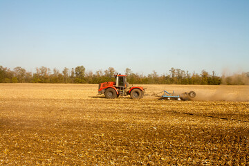Obraz premium tractor in field