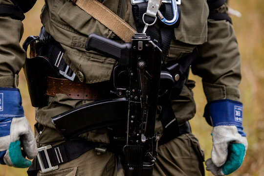 รูปภาพKalashnikova – เลือกดูภาพถ่ายสต็อก เวกเตอร์ และวิดีโอ89 | Adobe Stock