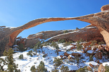 Landscape Arch in the Arches national Park, Utah	