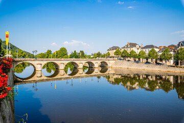Fototapeta premium Dans le village de Terrasson-Lavilledieu