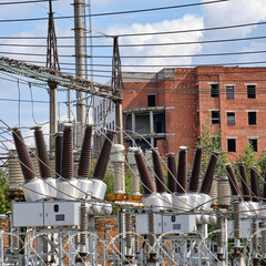 Power station with switch and instrument transformers outdoors