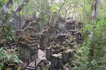 カンボジア　世界遺産アンコール遺跡群　ベンメリア