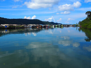 Fototapeta premium Buildings on the water in Thailand