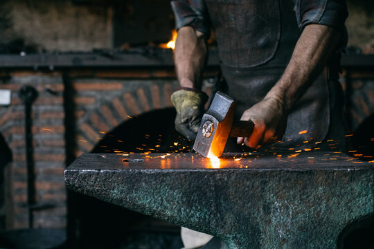 Crop blacksmith casting iron