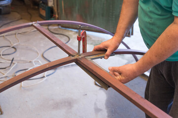 C-Clamp, workpieces C-shaped can be used for both wood and steel.