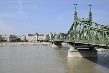 Fototapeta na wymiar Bridge over the Danube in the city of Budapest