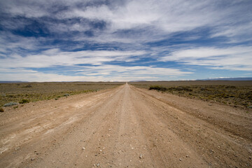 Fototapeta na wymiar Empty Gravel Highway, Patagonia, Argentina