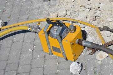 roboty ziemne ,usługi młotem ,usługi koparką , usługi budowlane , usługi remontowe ,przebijanie pod jezdnią ,zagęszczanie ziemi ,budowa, buldożer, machina, osprzęt, ciągnik, koparka, przemysł, maszyne © Szymon