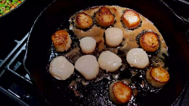 Frying Ocean Scallops In A Cast Iron Pan In Portland, Maine 4K