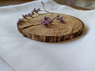 wooden stand for hot dishes and flowers