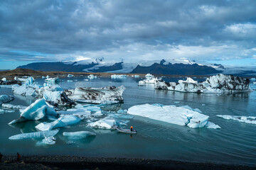 Ice floe in glacier lake, Jökulsarlon, Iceland