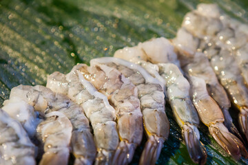 Decoration and raw foods.