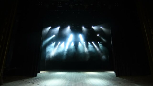 Bright stage lights. Footage of concert lighting.