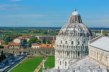 Fototapeta premium Ariel view of the 'Baptistery' of Pisa in the world famous 'Piazza dei Miracoli'