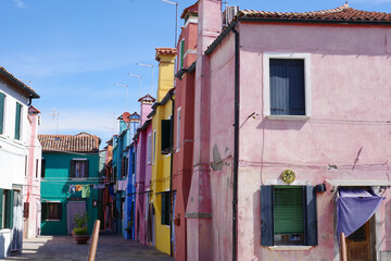 Fototapeta na wymiar Maisons colorées de Burano, Vénétie