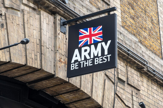London- British Army Baracks in Victoria London
