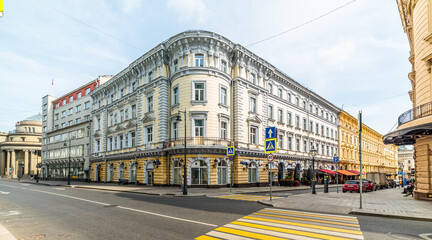 Obraz premium Petrovka street, 20/1-Profitable house 