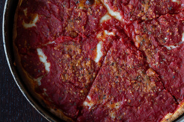 Deep dish pizza chicago style