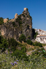 Castillo de La Iruela, origen almohade, construido sobre cimientos pre-bereberes, La Iruela, valle del Guadalquivir, parque natural sierras de Cazorla, Segura y Las Villas, Jaen, Andalucia, Spain