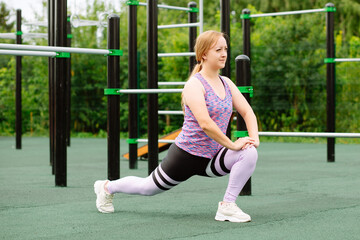 Fototapeta premium fitness and lifestyle concept - woman doing sports outdoors